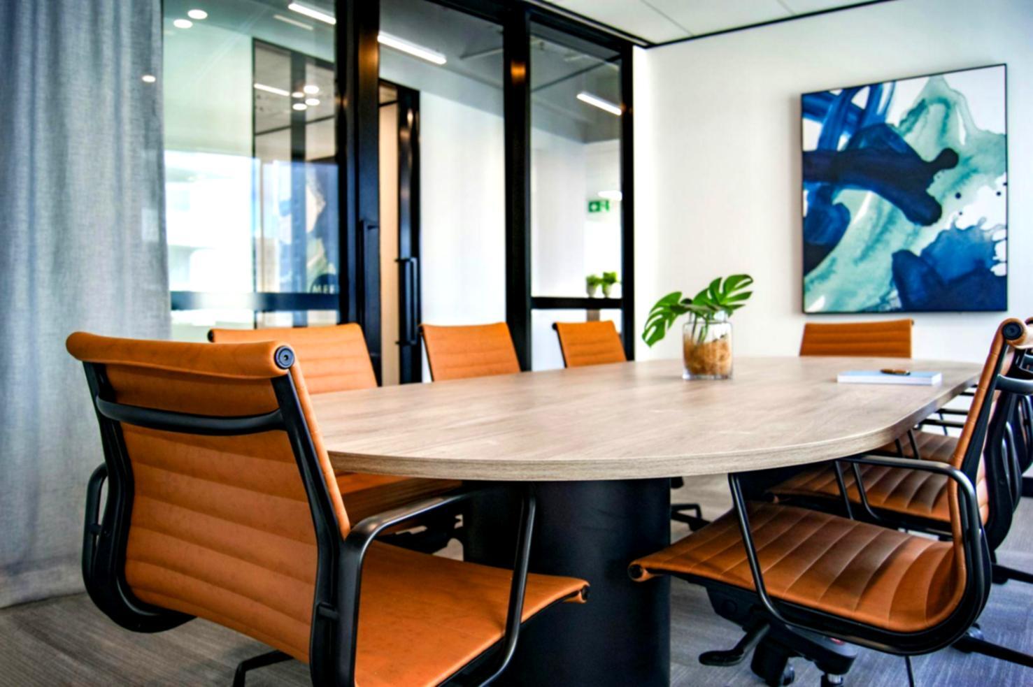 Workshop-Teilnehmer beim gemeinsamen Lernen